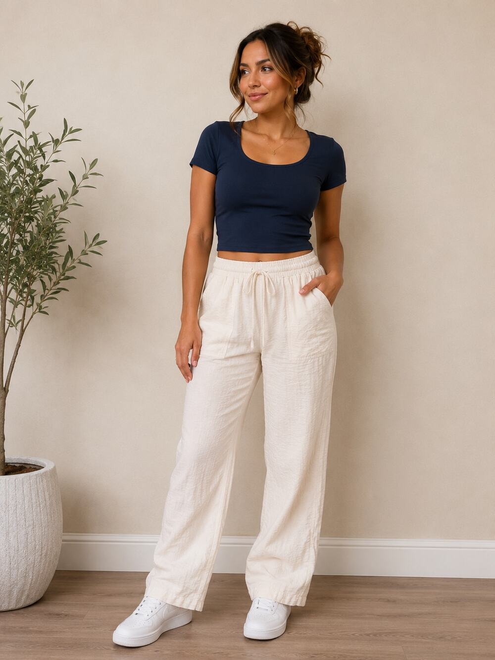 HG Women's Wide Leg Pull On Pants Small Ivory Cream Drawstring Rayon Blend